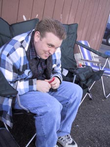 BRIAN SNEAKY LOOK CRUZ