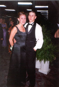 STEPHANIE & SKINNY BOY