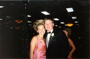TOMMY & HOLLY