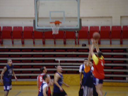BASKETBALL 04