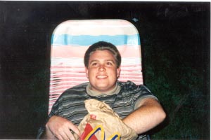 BRIAN LOUNGIN WITH FRIES 02