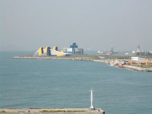 CHINA 038