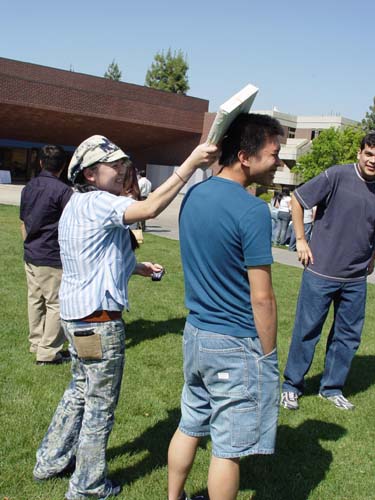GRADUATION ASIAN OUTSIDE 15