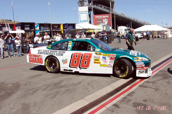 NASCAR_SAVEMART_350_06-21-08_016