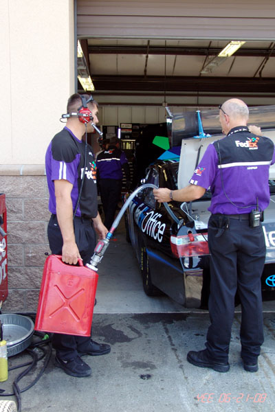 NASCAR_SAVEMART_350_06-21-08_034