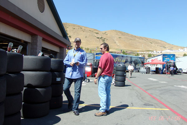 NASCAR_SAVEMART_350_06-21-08_042