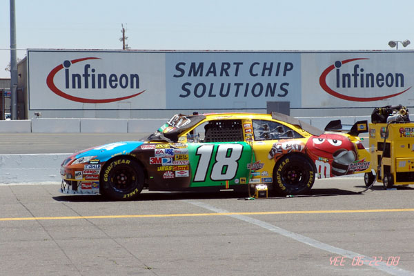 NASCAR_SAVEMART_350_06-22-08_050