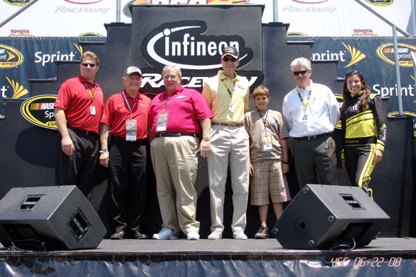 NASCAR_SAVEMART_350_06-22-08_065