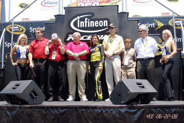 NASCAR_SAVEMART_350_06-22-08_077