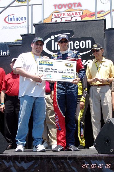 NASCAR_SAVEMART_350_06-22-08_090