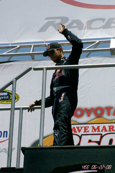 NASCAR_SAVEMART_350_06-22-08_112