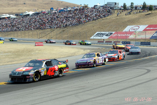 NASCAR_SAVEMART_350_06-22-08_317
