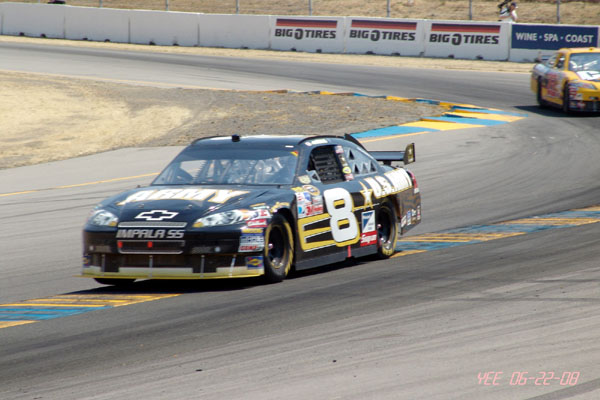 NASCAR_SAVEMART_350_06-22-08_332