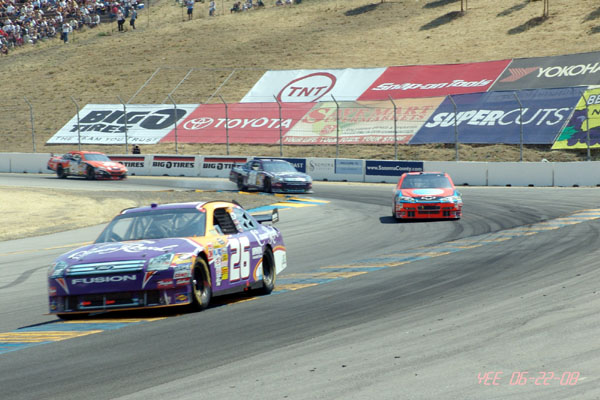 NASCAR_SAVEMART_350_06-22-08_340
