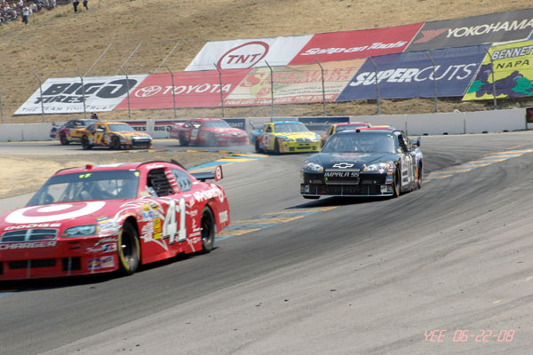 NASCAR_SAVEMART_350_06-22-08_342