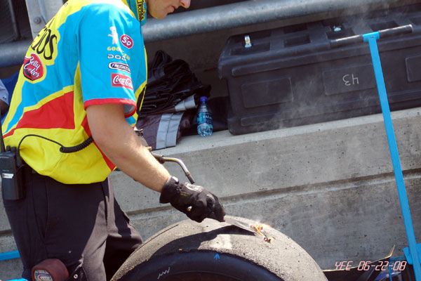 NASCAR_SAVEMART_350_06-22-08_361
