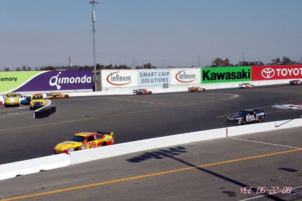 NASCAR_SAVEMART_350_06-22-08_364