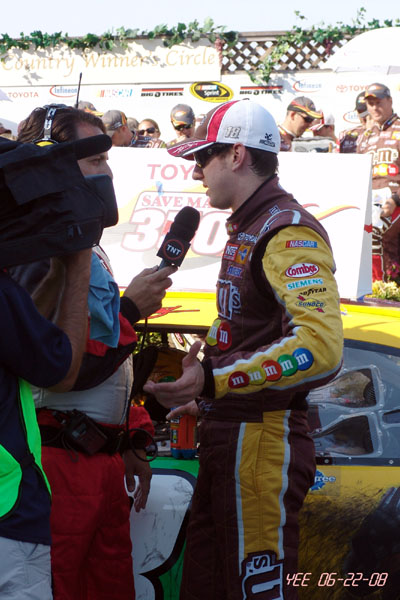 NASCAR_SAVEMART_350_06-22-08_373