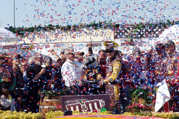 NASCAR_SAVEMART_350_06-22-08_380