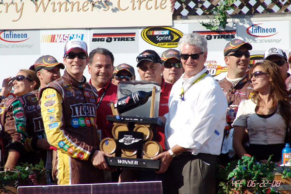 NASCAR_SAVEMART_350_06-22-08_385