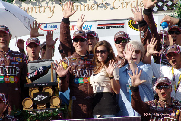 NASCAR_SAVEMART_350_06-22-08_386