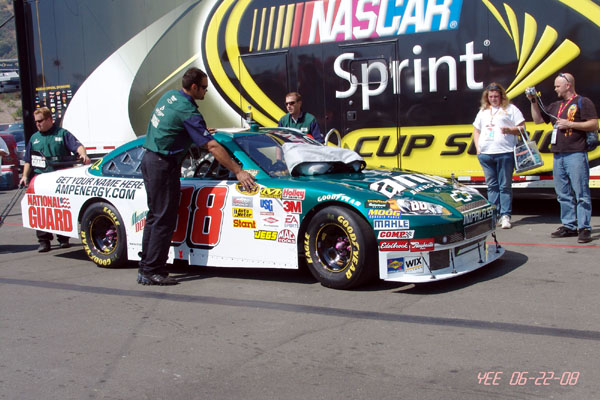 NASCAR_SAVEMART_350_06-22-08_407