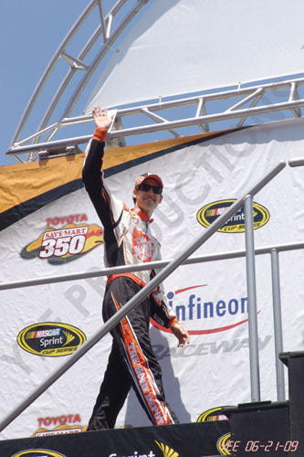 NASCAR SAVEMART 350 06-21-09 112