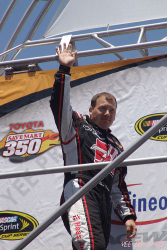 NASCAR SAVEMART 350 06-21-09 123