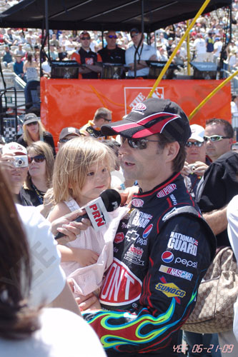 NASCAR SAVEMART 350 06-21-09 152