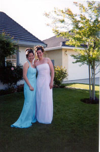 BOBBI & LANG YARD