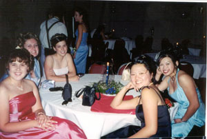 GIRLS DANCE 3