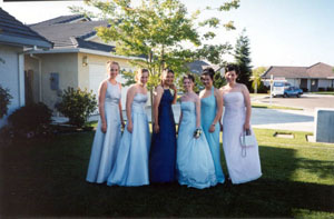 GIRLS YARD 2