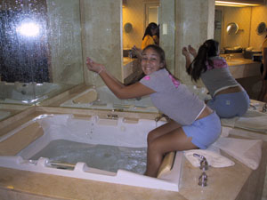 AJA TUB 01