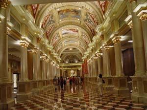 VENETIAN INSIDE